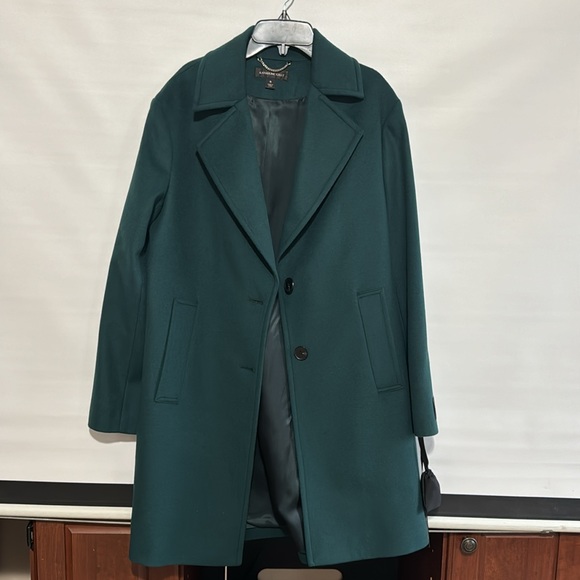 NWT. Katherine Kelly Notch Collar Long Sleeve - Picture 5 of 7